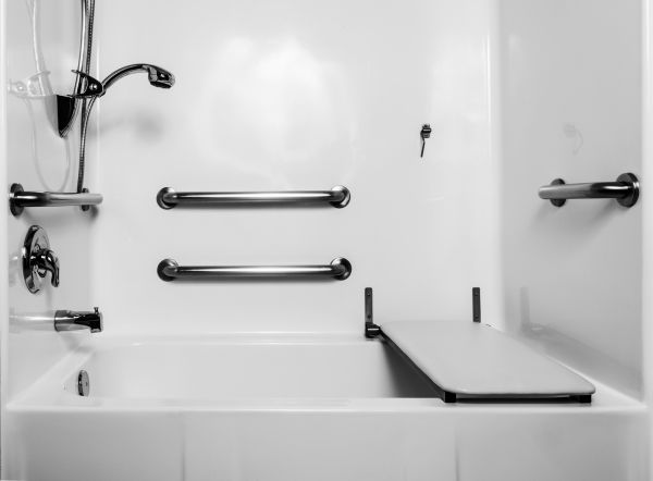 Accessible Tub Installation in Galena